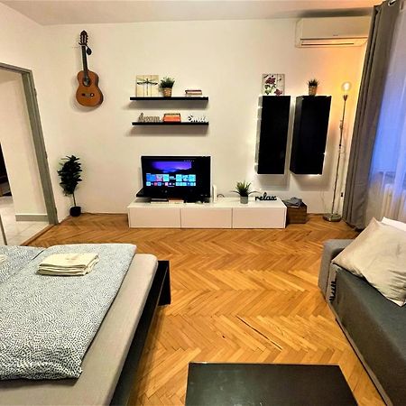 Apartment Helen - Old Town, Ac 布拉迪斯拉发 外观 照片